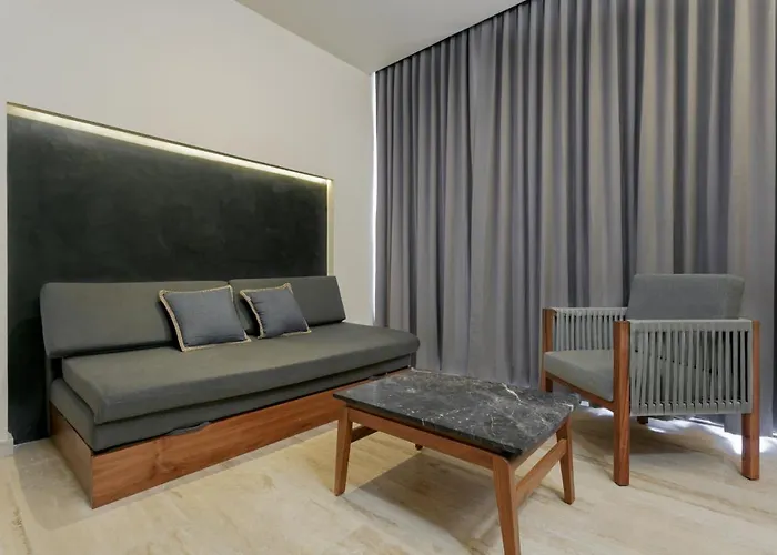 Ceren Luxury At Fifth Avenue By Spot *